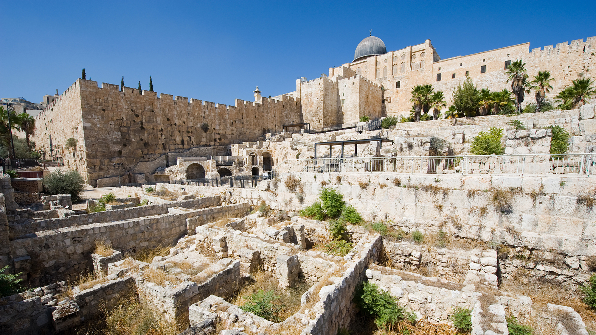 bible-jerusalem-david-ruins full